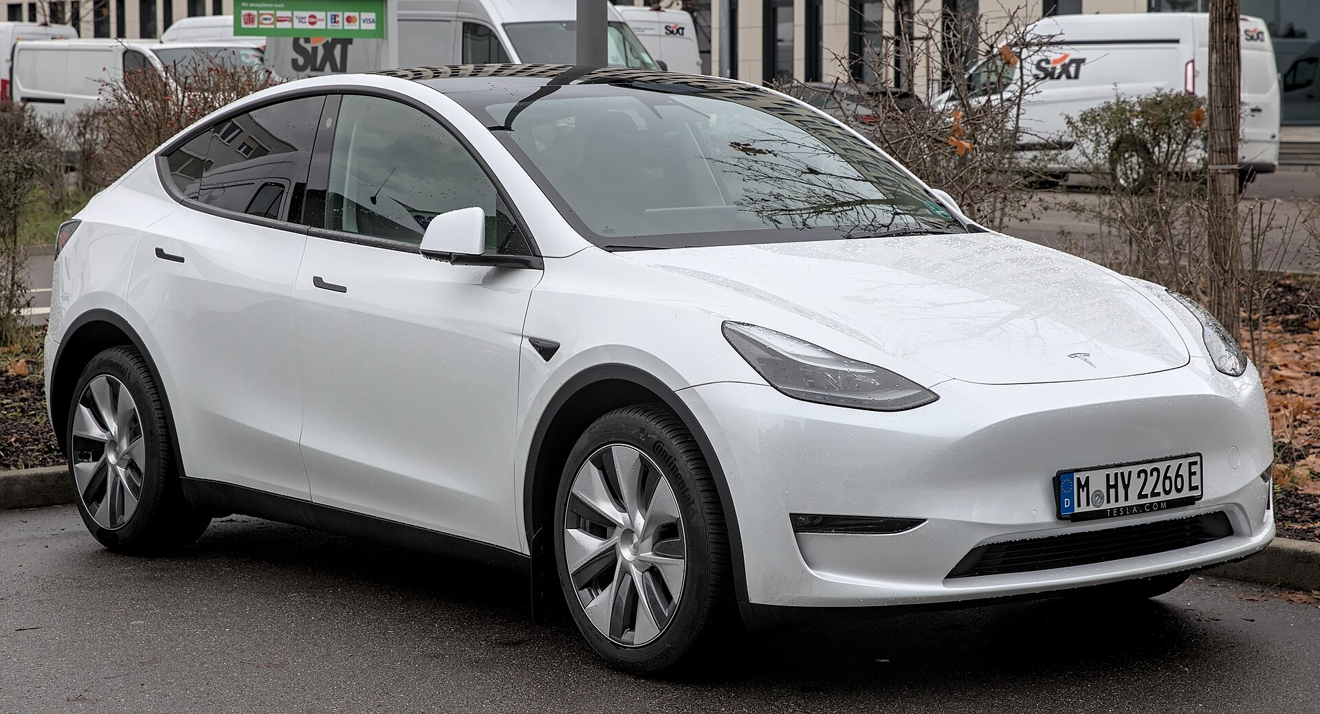 Tesla Model Y autonomia Colombia